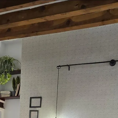 Locum-con Parking Gratis *