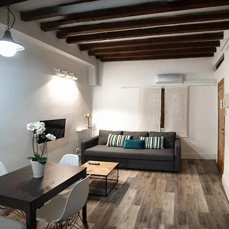 Locum-con Parking Gratis Apartamento