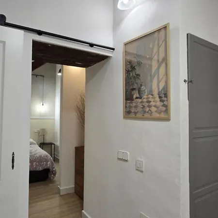 Apartamento Locum-con Parking Gratis *